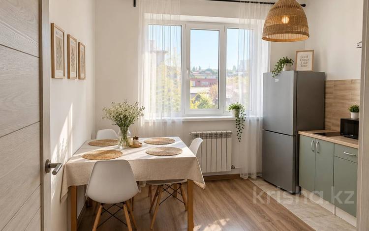 1-комнатная квартира · 40 м² · 3/9 этаж, Шевченко 109 — Шарипова за 45 млн ₸ в Алматы, Алмалинский р-н — фото 9