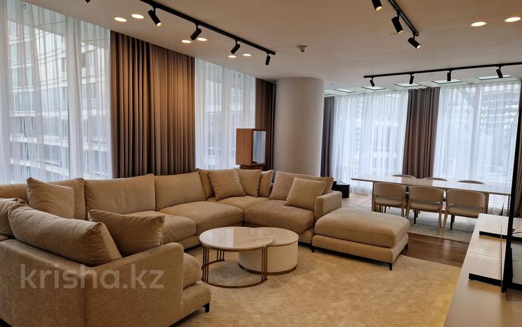 4-бөлмелі пәтер · 180 м² · 7/22 қабат, Аль-Фараби 77/3, бағасы: 2.5 млн ₸ в Алматы, Бостандыкский р-н — фото 2