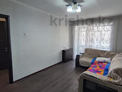 2-бөлмелі пәтер · 44.4 м² · 2/5 қабат, Михайловка ш/а., ул. Аманжолова, бағасы: 19 млн ₸ в Караганде, Казыбек би р-н