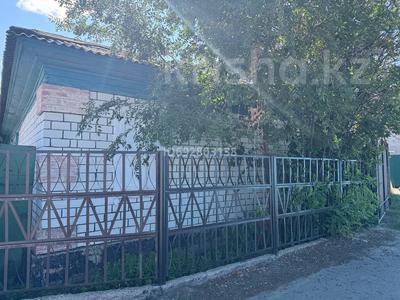 Продажа домов и дачи в Павлодарской обл.: Отдельный дом · 5 комнат · 120 м² · 5 сот., Достоевского — Сатпаева за 44.5 млн 〒 Отдельный дом · 5 комнат · 120 м² · 5 сот., Достоевского — Сатпаева за 44.5 млн 〒 в Павлодаре