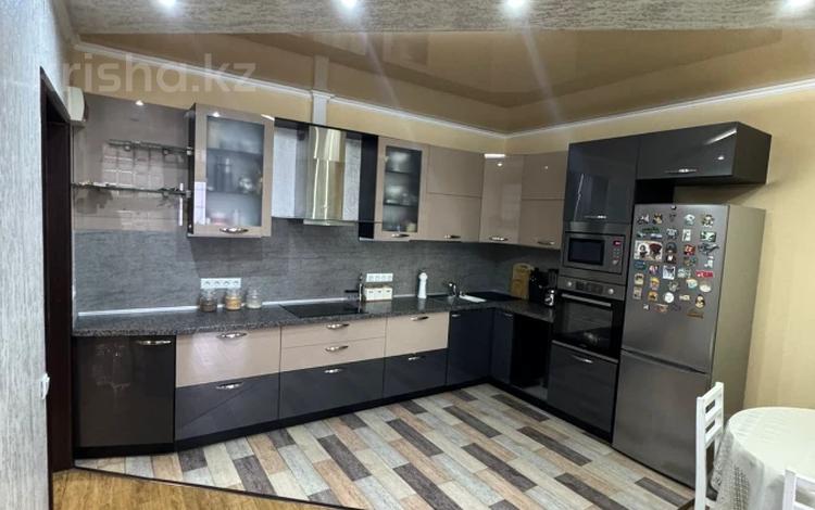 2-бөлмелі пәтер · 70.2 м² · 13/16 қабат, Шұғыла ш/а., Жуалы 1, бағасы: 37 млн ₸ в Алматы, Наурызбайский р-н — фото 18