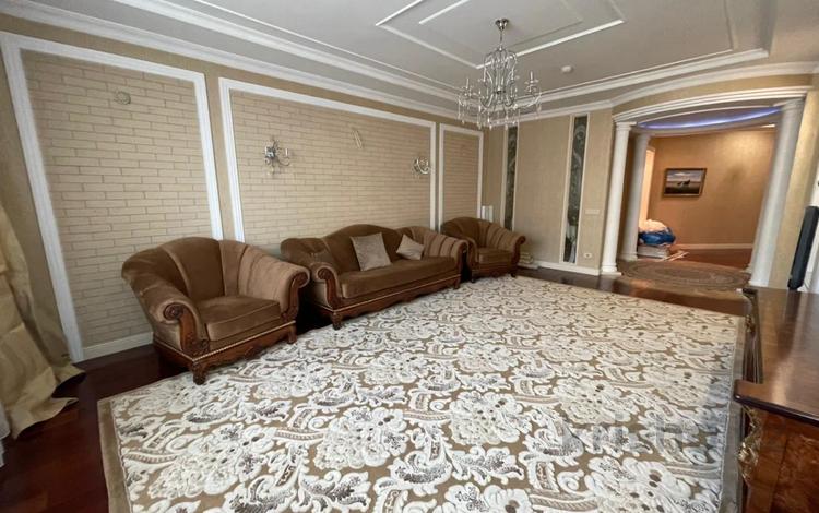 3-бөлмелі пәтер · 140 м² · 4 қабат, Ходжанова 76, бағасы: 590 000 ₸ в Алматы, Бостандыкский р-н — фото 2