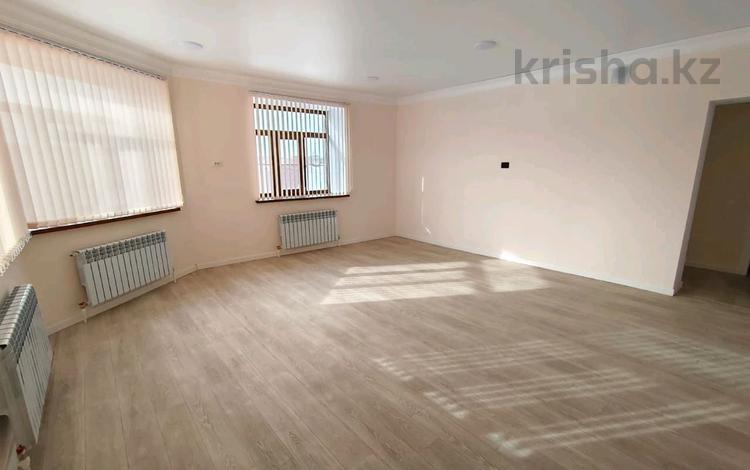 Образование · 397 м² за 2.5 млн 〒 в Караганде, Казыбек би р-н — фото 2