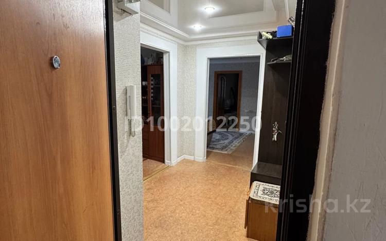 4-комнатная квартира · 64 м² · 2/5 этаж, Есенберлина 55 за 28 млн ₸ в Жезказгане — фото 2