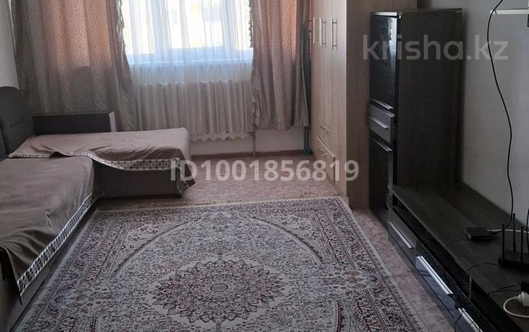 1-комнатная квартира · 45 м² · 4/5 этаж, мкр Саялы 26 — Квартира находиться напротив автоцона за 13 000 ₸ в Алматы, Алатауский р-н — фото 2