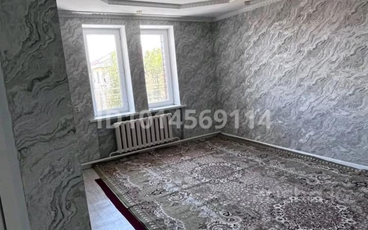 2-комнатная квартира · 52 м² · 3/3 этаж, Төле би 56 — Магазин Орда за 9.5 млн ₸ в Кентау — фото 2