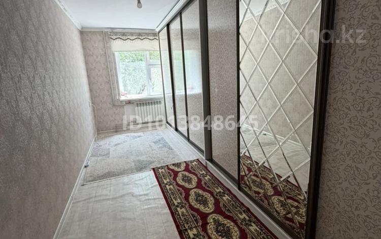 2-бөлмелі пәтер · 64 м² · 2/5 қабат, Мрн Шұғыла 14 — Ет мясо дегеннің арғы жағында орналасқан дом, бағасы: 14 млн ₸ в  — фото 6