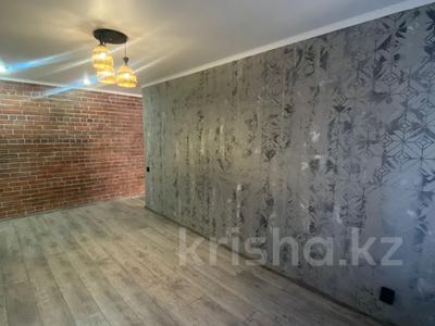 2-комнатная квартира · 42 м² · 1/5 этаж, Алтынсарина за 18.7 млн 〒 в Петропавловске