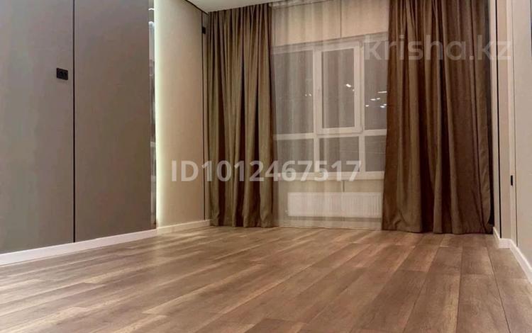 1-бөлмелі пәтер · 35 м² · 2/12 қабат, мкр Акбулак, Момышулы, бағасы: 25 млн ₸ в Алматы, Алатауский р-н — фото 2