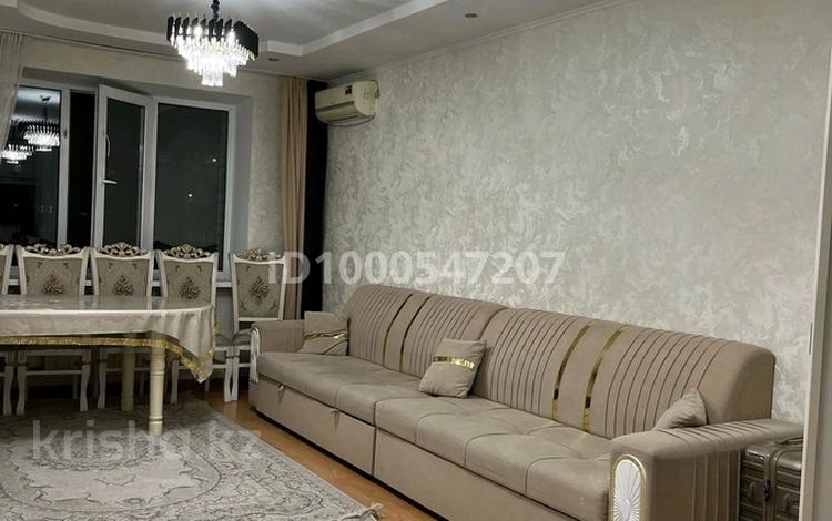 2-комнатная квартира · 67 м² · 7/9 этаж · помесячно, мкр 12 45 д — Парк Президента. Фитнес клуб Lifestyle. за 200 000 〒 в Актобе — фото 2