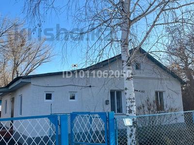 Жеке үй · 4 бөлме · 80 м² · 10 жүзд., Село Пограничник, ул Ынтымак 16 16 — Село Пограничник, ул. Ынтымак 16, бағасы: 6 млн ₸ в Сарканде