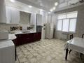 2-комнатная квартира · 82 м² · 6/11 этаж, 16-й мкр , 16-ш/а. 55 за 250 000 ₸ в Актау — фото 3
