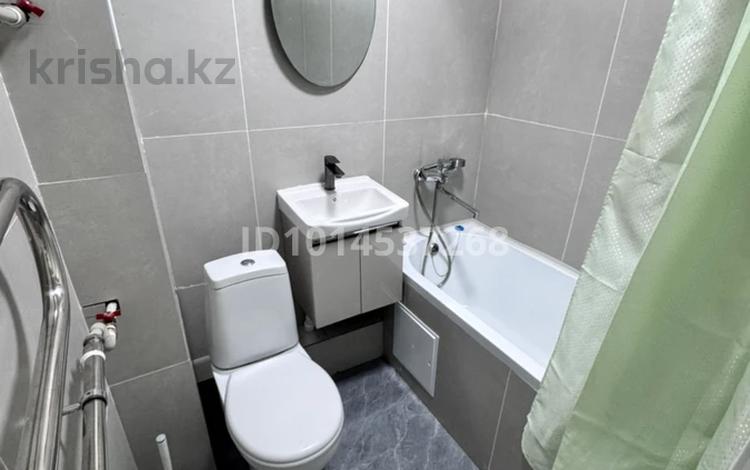 1-комнатная квартира · 32 м² · 1/5 этаж, мкр Тастак-1 15 — Толеби матазалка за 250 000 ₸ в Алматы, Ауэзовский р-н — фото 2