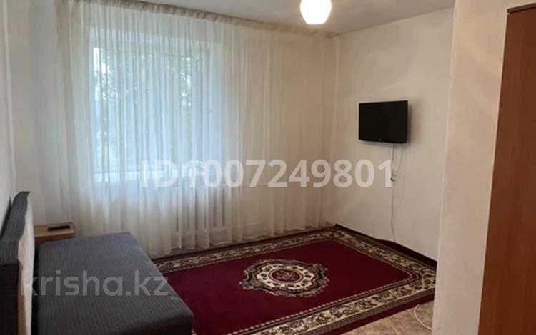 1-комнатная квартира · 45 м² · 3/5 этаж, Майкудук, 14й микрорайон 20а — На долги срок по договору депозит 30 тысяч тенге за 100 000 ₸ в Караганде, Алихана Бокейханова р-н — фото 2