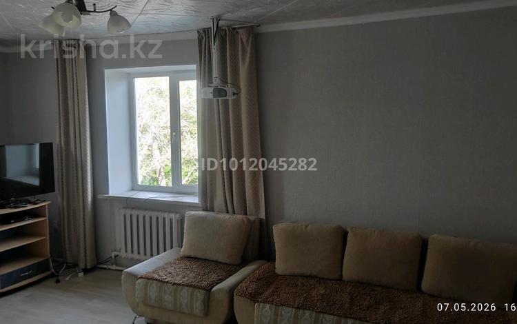 2-бөлмелі пәтер · 40 м² · 2/2 қабат, Абая 16 — Центр, бағасы: 12 млн ₸ в Бурабае — фото 2
