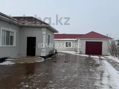 Жеке үй · 6 бөлме · 250 м² · 9 сот., мкр Сарыкамыс-2, Аққайың 47, бағасы: 65 млн ₸ в Атырау