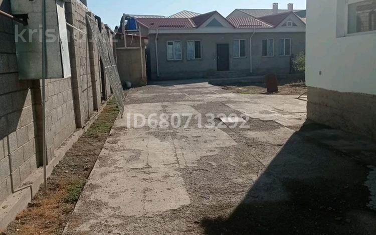Отдельный дом · 8 комнат · 350 м² · 10 сот., Ул. Хаджи мукана 46 за 49 млн ₸ в Таразе — фото 2