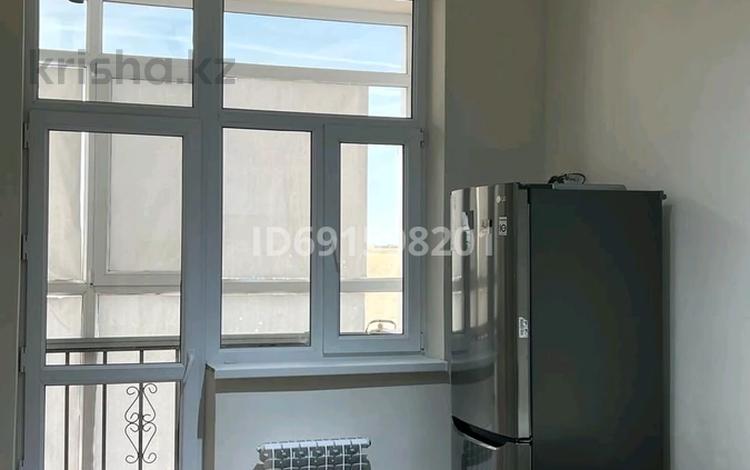 1-бөлмелі пәтер · 45 м² · 10/10 қабат, мкр Нурсая, Абулхайыр хана 51а, бағасы: 170 000 ₸ в Атырау — фото 5