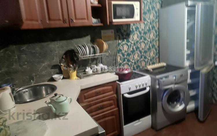 2 комнаты · 65 м² · 3/10 этаж, Валиханова 129 за 200 000 ₸ в Семее — фото 7