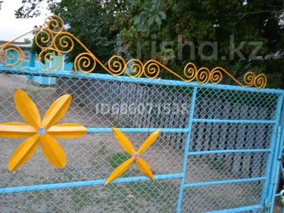 Жеке үй · 3 бөлме · 43 м², Желтоксан 6, бағасы: 5 млн ₸ в Акколе