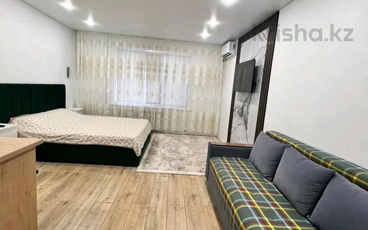 1-комнатная квартира · 31 м² · 7/9 этаж, Физкультурная 4а — Би-Боранбая за 15 000 ₸ в Семее — фото 13