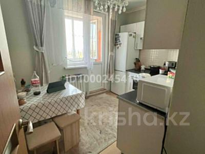 2-комнатная квартира · 58.7 м² · 12/12 этаж · помесячно, мкр Акбулак, 1-я улица 121 за 250 000 〒 в Алматы, Алатауский р-н