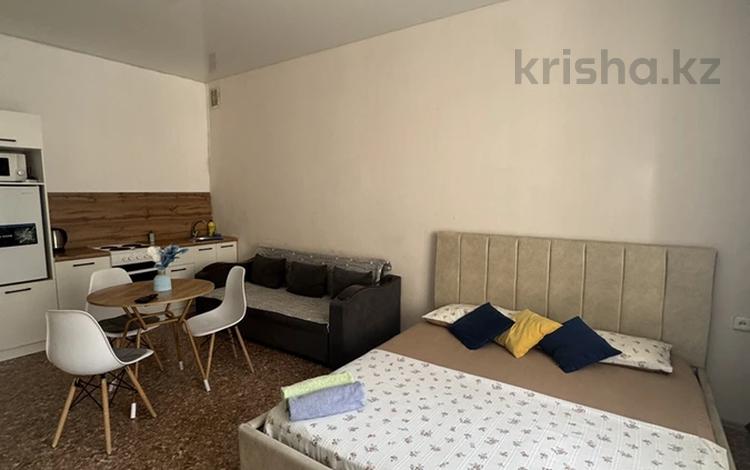 1-комнатная квартира · 35 м² · 3/9 этаж, Камзина 41/1 — Камзина-Бекмаханова за 12 000 ₸ в Павлодаре — фото 18