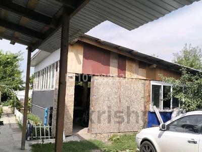Отдельный дом · 4 комнаты · 100 м² · 8 сот., Юбилейный, 11 квартал 251 — Дачное общество за 100 млн ₸ в Костанае