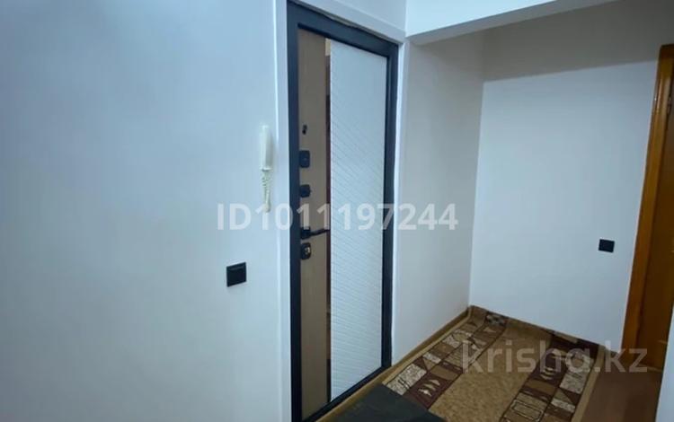 2-комнатная квартира · 48 м² · 1/5 этаж, мкр Айнабулак-3 117 за 280 000 ₸ в Алматы, Жетысуский р-н — фото 2