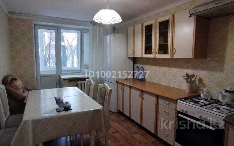 1-комнатная квартира · 40 м² · 3/4 этаж, Жандосова — Жандосова-Берегового за 200 000 ₸ в Алматы, Ауэзовский р-н — фото 2