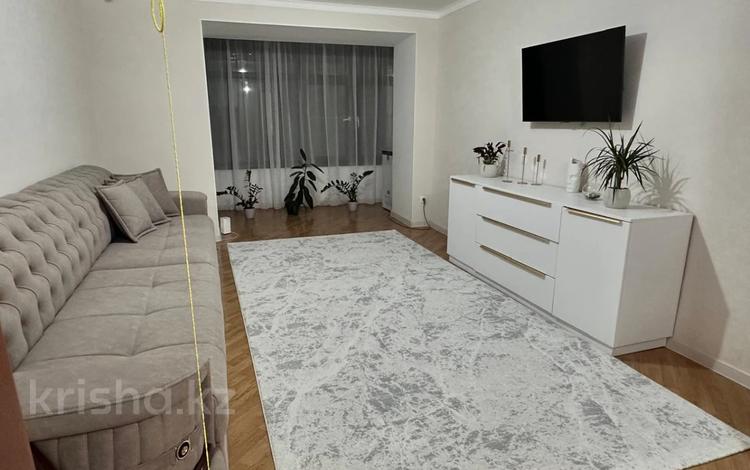 3-комнатная квартира · 72.7 м² · 3/9 этаж, мкр 12 за 27 млн ₸ в Актобе — фото 5