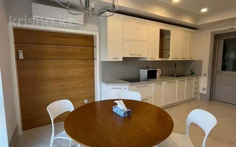 3-бөлмелі пәтер · 160 м² · 10/13 қабат, Маркова 61, бағасы: 147 млн ₸ в Алматы, Бостандыкский р-н — фото 3