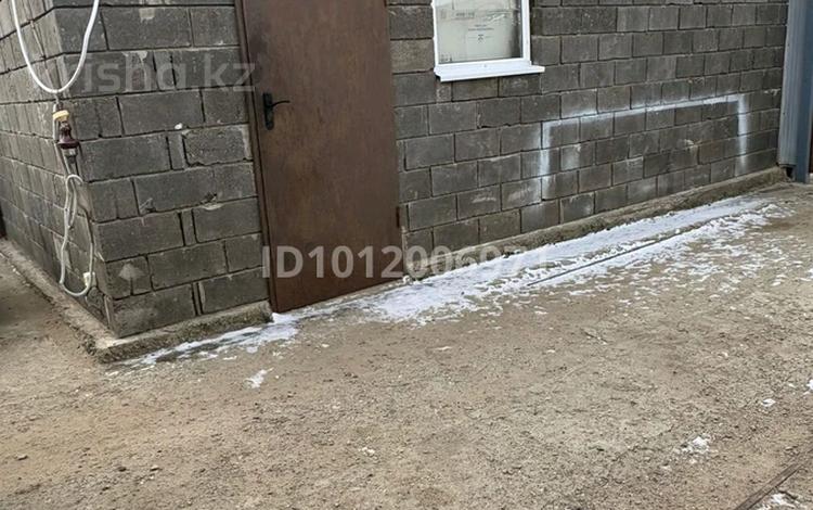 Часть дома · 4 комнаты · 101 м² · 7 сот., Транспортная ул. 8/1 — Возле улицы Мира и Солнечный за 23 млн ₸ в Актобе, жилой массив Жилянка — фото 21