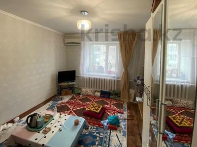 1-комнатная квартира, 30.1 м², 3/5 этаж, мкр Шанхай 198 за 6.6 млн 〒 в Актобе, мкр Шанхай