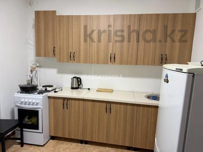 3-комнатная квартира · 78 м², 9-й микрорайон, 9-й микрорайон 4 за 160 000 ₸ в Талдыкоргане