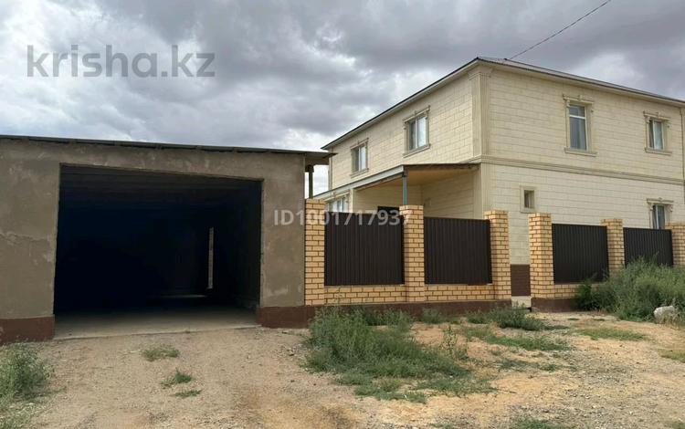 Отдельный дом · 8 комнат · 231 м² · 10 сот., Западный жилой район 23/16 за 60 млн 〒 в Жезказгане — фото 2