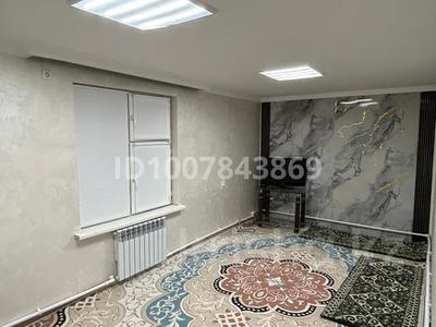 Отдельный дом · 2 комнаты · 60 м², Старый аэропорт за 120 000 〒 в Атырау