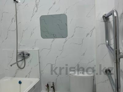 1-бөлмелі пәтер · 32.2 м² · 4/4 қабат, Көктем-2 ш/а., бағасы: 32 млн ₸ в Алматы, Бостандыкский р-н