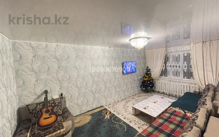2-комнатная квартира, 47 м², 1/5 этаж, Гагарина 13 — В центре за 8.5 млн 〒 в Акмоле — фото 2