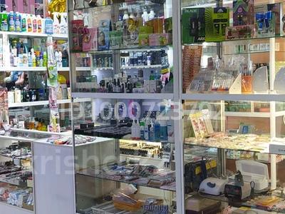 Бизнес в Восточно-Казахстанской обл.: Рабочий отдел Все для маникюра и косметика · 8.1 м² за 1 млн 〒 Рабочий отдел Все для маникюра и косметика · 8.1 м² за 1 млн 〒 в Усть-Каменогорске, Ульбинский