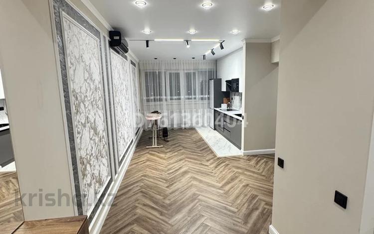 3-комнатная квартира · 70 м² · 8/11 этаж, мкр Калкаман-2 8/3 за 300 000 ₸ в Алматы, Наурызбайский р-н — фото 2