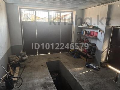 Гараж · 40 м² · Алпысбаева 79, бағасы: 100 000 ₸ в Шымкенте, Туран р-н