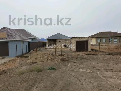 Продажа домов и дачи в Атырауской обл.: Отдельный дом · 4 комнаты · 160 м² · 834 сот., мкр Зарослый, С,о Рыбник 431 — Вдоль дороги Дамба за 15 млн 〒 Отдельный дом · 4 комнаты · 160 м² · 834 сот., мкр Зарослый, С,о Рыбник 431 — Вдоль дороги Дамба за 15 млн 〒 в Атырау