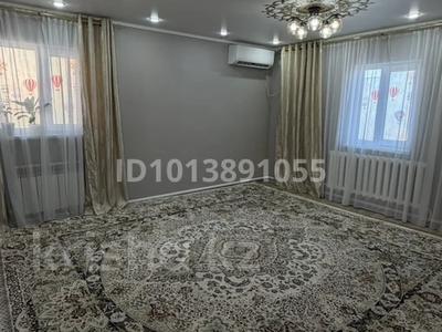 Отдельный дом · 3 комнаты · 102 м² · 1000 сот., мкр Бирлик, Рабочая 8 за 20 млн ₸ в Атырау, мкр	Бирлик