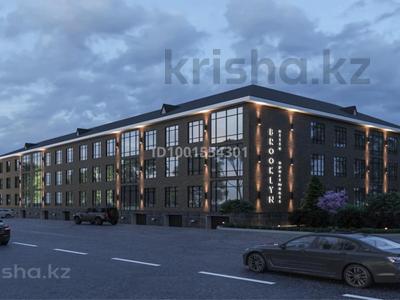 3-комнатная квартира · 112 м² · 2/3 этаж, Тауелсиздик 37 за 40 млн 〒 в Уральске