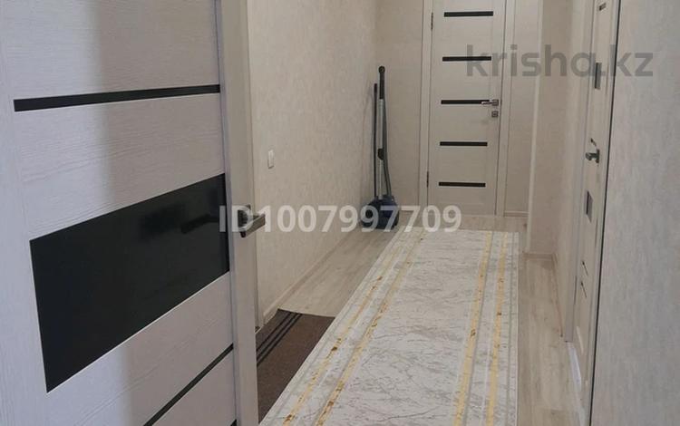 2-бөлмелі пәтер · 54 м² · 4/9 қабат, мкр Юго-Восток, Мкр Юго-Восток, мкр Гульдер 1 3, бағасы: 25 млн ₸ в Караганде, Казыбек би р-н — фото 2