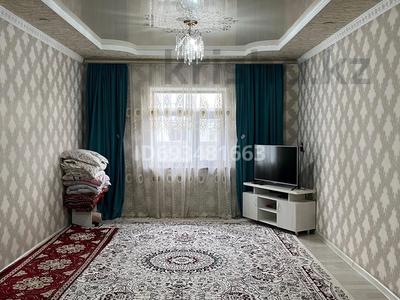 Отдельный дом • 4 комнаты • 165 м² • 16 сот., Бейбітшілік 40 за 18 млн 〒 в Биринши Мамыр