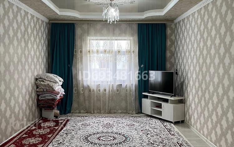 Отдельный дом • 4 комнаты • 165 м² • 16 сот., Бейбітшілік 40 за 18 млн 〒 в Биринши Мамыр — фото 2