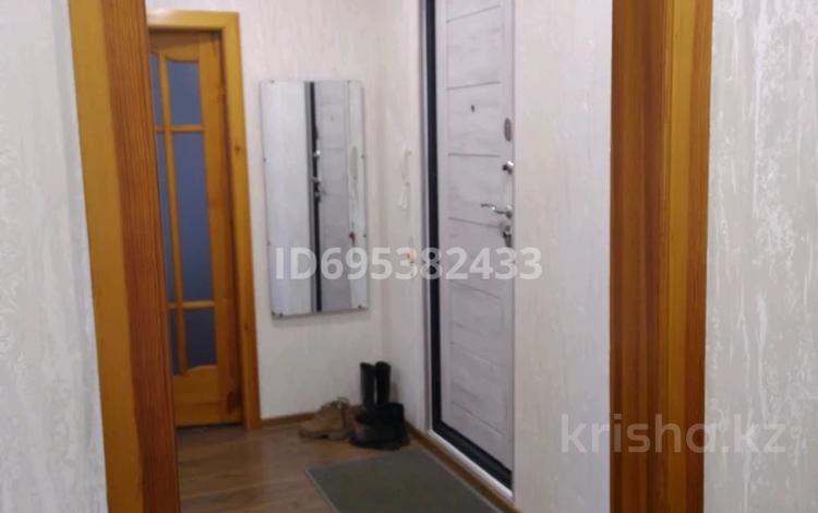 2-комнатная квартира · 49.5 м² · 5/5 этаж, Ауэзова 79а — Магазин Нива, 8 школа за 13 млн ₸ в Аксу — фото 2