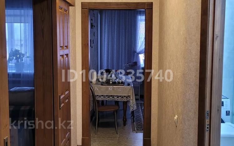 3-бөлмелі пәтер · 86.6 м² · 2/5 қабат, Сарыарка 9/1 — Сарыарка 9/1, за ITшколой, бағасы: 36 млн ₸ в Кокшетау — фото 2